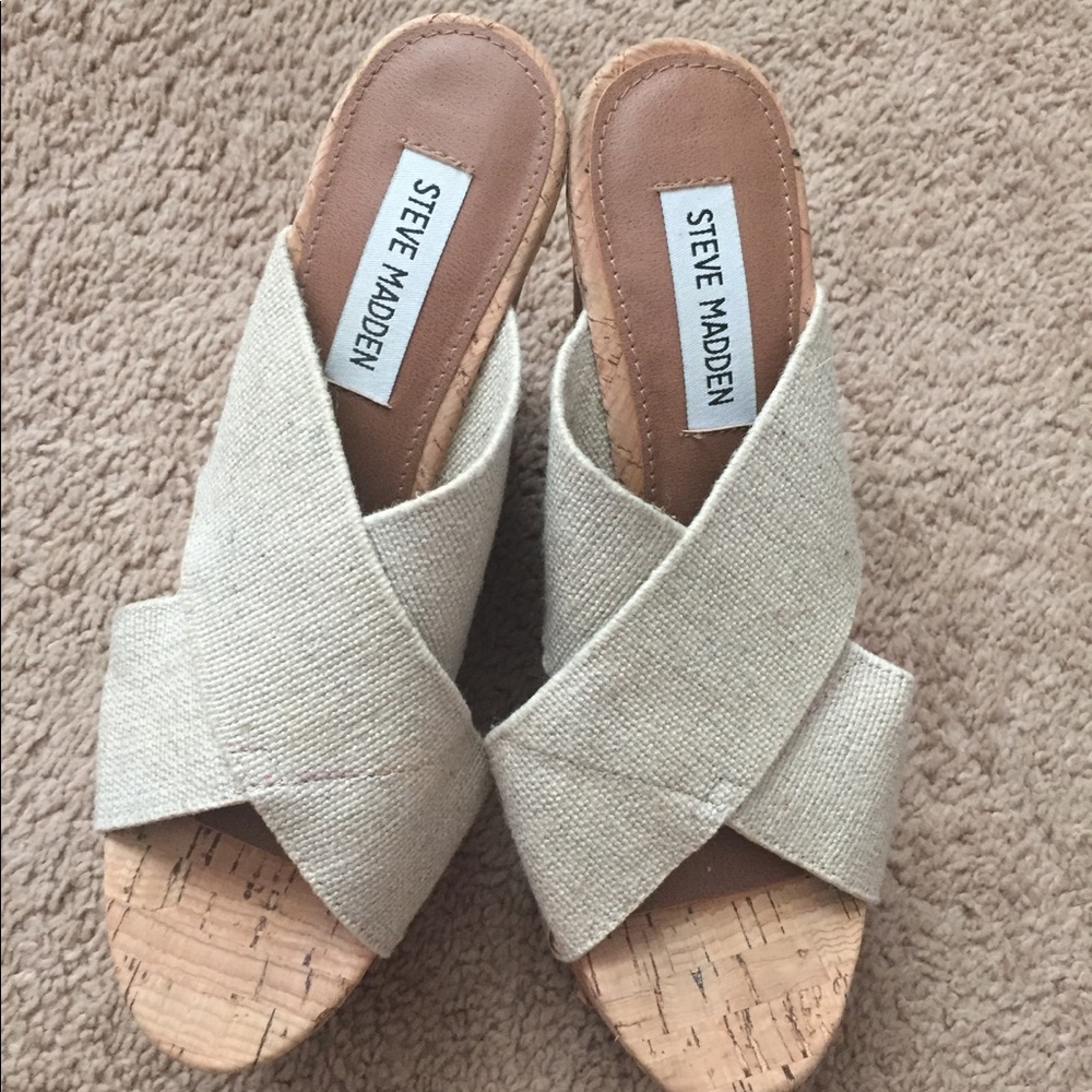 Steve Madden Wedges